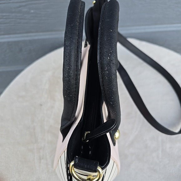 Betsey Johnson Pink & Black Cat Motif Crossbody Bag - Picture 15 of 16